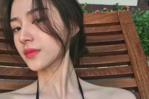 女子发连续剧式视频寻恩人：涉嫌造假 剧本炒作引争议