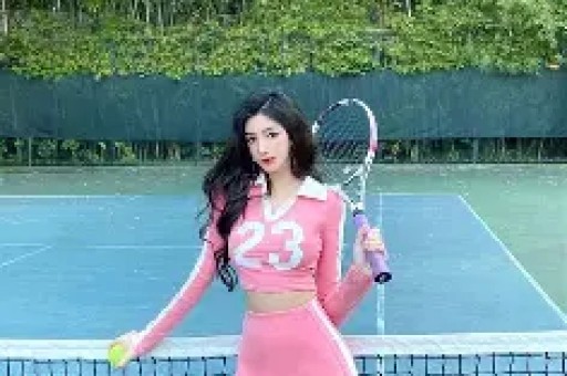 刚结婚就被出轨丈夫10年劈腿6人……被全网劝离婚的她如今终于逆袭！