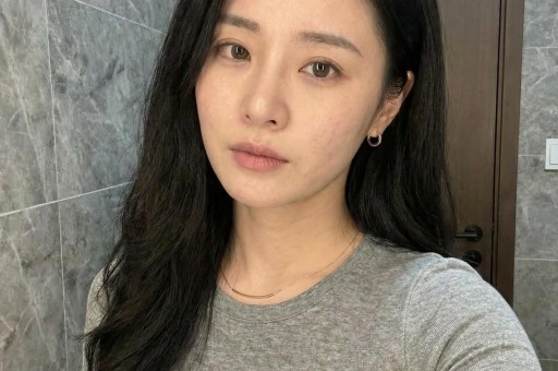薛小婉回应骂任权前女友 网红圈的永恒剧本