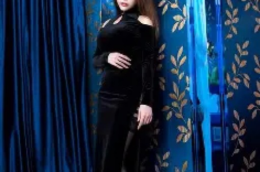 二字功夫巨星老婆出轨风波升级！网友再扒蛛丝马迹男小三引争议